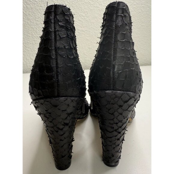 Vince Sierra Peep Toe Bootie Black Textured Python Pattern Heel Size 38 7.5 US - Picture 9 of 13